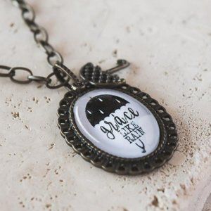 Plunder Design Gretchen Necklace